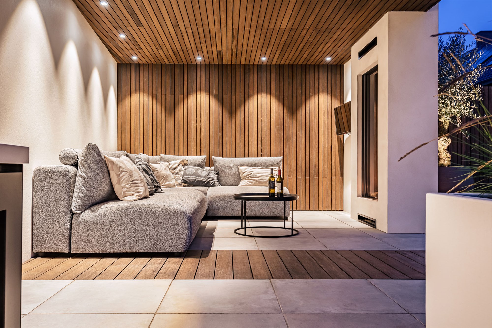 Specifying Natural Timber Decking and Cladding for Gardens That Last - 06 May 2026