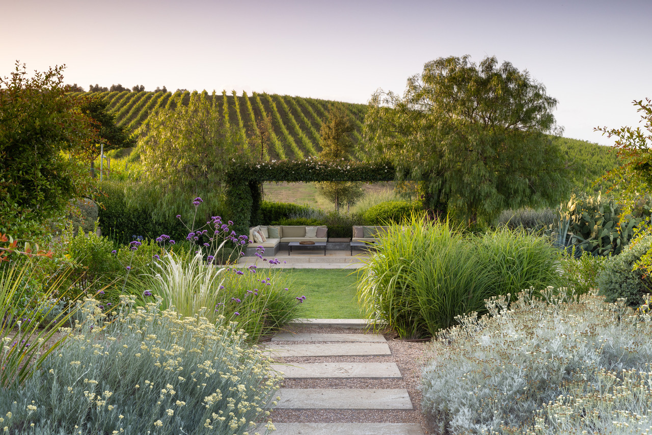 *NEW* Members Hour - International Gardens with Tommaso del Buono CMLI FSGLD - 05 Nov 2026