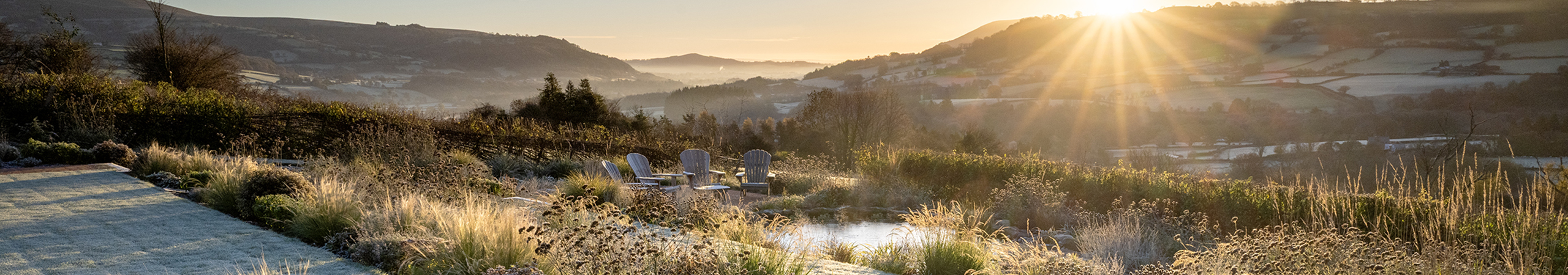 sgldwsllangattock-garden-lisa-cox-designscrf