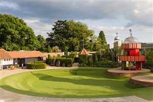 Robert Myers MSGD - The Magic Garden - Photo Alex Ramsay