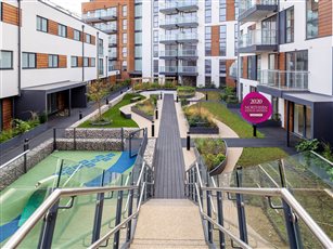 The Stylus Roof Park, Blyth Road, London
