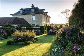 The Rose Garden, Holland Farm, Somerset.  Photo Jason Ingram.