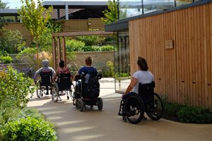 Joe Swift MSGD - Horatio's Garden Stoke Mandeville - Photo Mark Lord