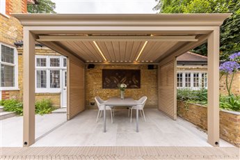 Renson Algarve louvered canopy