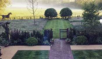 Large country garden - Frieth, Oxfordshire