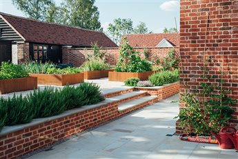 Modern Classic - Kinsbourne Green