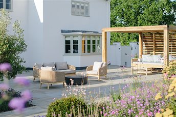 Modern Classic - Kinsbourne Green