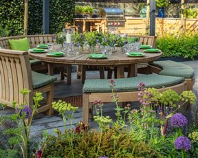 Gaze Burvill Broadwalk Round Dining 