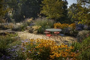 Matthew Childs - Heathside pool garden - Image Alister Thorpe