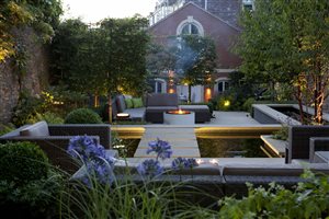 Karena Batstone - Clifton Courtyard Garden (2)