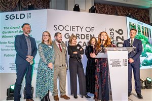 SGLD Awards 2026 Grand Award winner Charlotte Rowe Garden Design, Principal Designer Tomoko Kawauchi MSGLD with sponsor Ca'Pietra