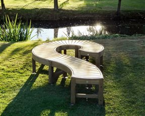 Gaze Burvill Broadwalk Spiral Bench