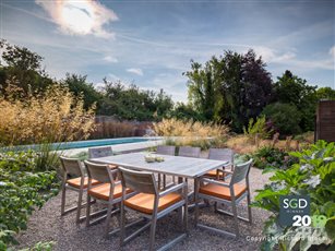 Hampshire Contemporary garden. SGD Winner Medium Garden 2019, SGD Finalist Planting Design 2019