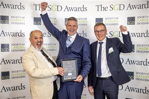 SGD Awards 2022 - Gavin McWilliam MSGD and Andrew Wilson FSGD - International Residential Landscapes & Gardens Winner - Sponsor Landform Consultants