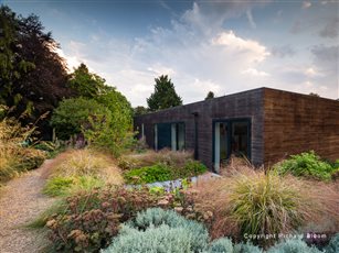 SGD Awards Medium Winner 2019 Winchester, Hampshire
SGD Awards Finalist Planting Design 2019