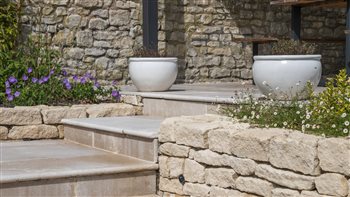 Entertaining terrace