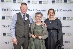 SGD Awards 2025 - Sarah Eberle FSGD - Large Residential Landscapes & Gardens Winner – Sponsor Stoneworld