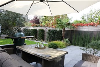 Family garden, Barnes