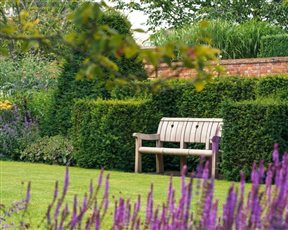 Gaze Burvill Watts Seat