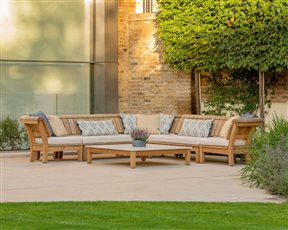 Gaze Burvill Splash Lounge