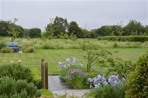 The Garden Company Ltd/James Scott MSGD - Threshing Barn