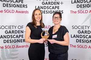 SGLD Awards 2026 Student Design - Small Domestic Gem winner Laura Bushnell with Rachel Bailey MSGLD representing elemental