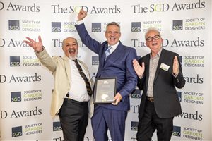 SGD Awards 2022 - Gavin McWilliam MSGD and Andrew Wilson FSGD - Hardscape Design Winner