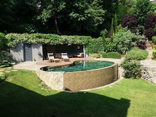 Private Garden
