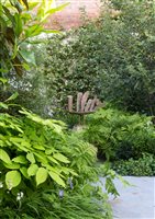 Winner: George Cullis MSGD - Project: Chelsea Courtyard Garden