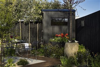 Designed with with wellbeing at its core, this garden & planting design showcases what can be achieved even in a small urban space. Harrogate Spring Show award winning design - Best in Show - Premier Gold.