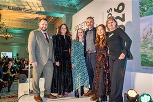 SGLD Awards 2026 Grand Award winner Charlotte Rowe Garden Design, Principal Designer Tomoko Kawauchi MSGLD with sponsor Ca'Pietra