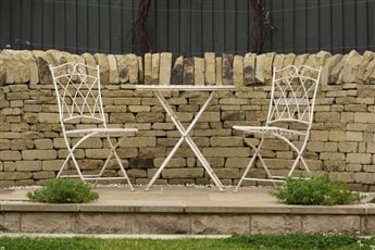 Garden design including stone nook in style of Yorkshire dry stone wall. 