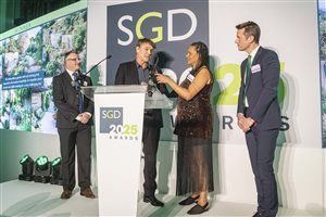 SGD Awards 2025 - Andy Sturgeon FSGD - Medium Residential Landscapes & Gardens Winner – Sponsor Country Supplies