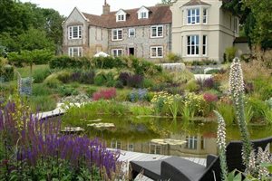 Ian Kitson FSGD - Follers Manor, East Sussex