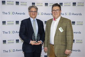 SGD Awards 2024 - Robert Myers MSGD - Large Residential Landscapes & Gardens Winner - Sponsor Stoneworld Oxfordshire